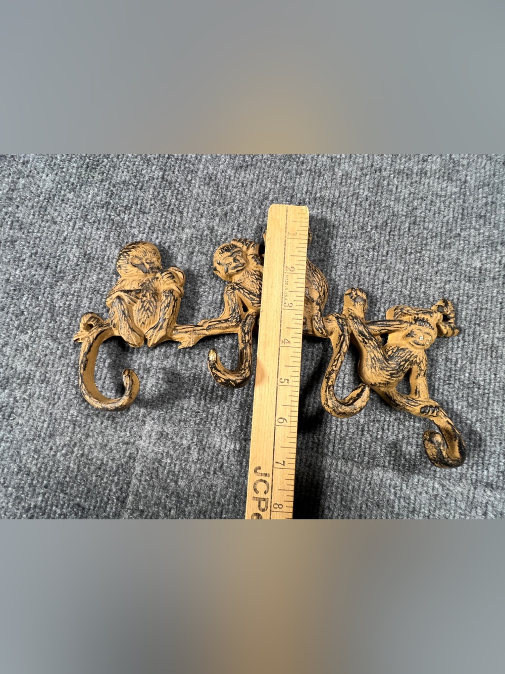 Monkey Wall Hook Rack - Picture 3 of 10